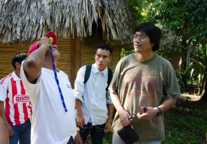 Local students receive hands-on training in measuring forest carbon. Photo credit: Carlos Herrera